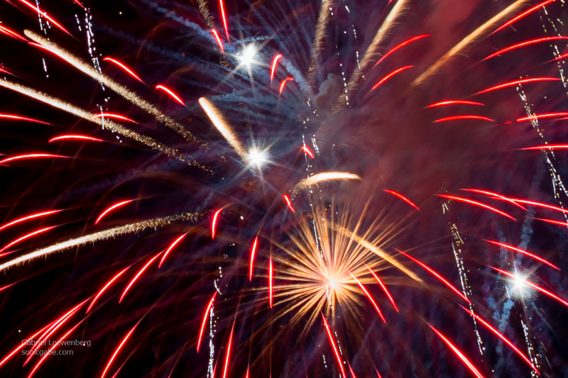Illustration for article titled New Year’s Eve Fireworks